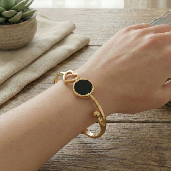 18K Gold Plated Stainless Steel Bangle Bracelet Heart Black Charm Minimalist - Picture 11 of 17